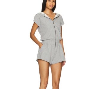 NWT Spiritual Gangster Zip-up Peyton Grey Hoodie Romper SIZE L